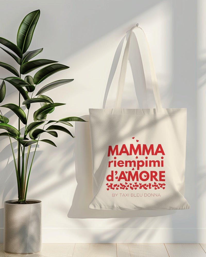 Il regalo perfetto per la tua mamma: la nostra Mom Bag, la tote bag in cotone pensata appositamente per la Festa della Mamma! - Taxi Bleu Moda Donna