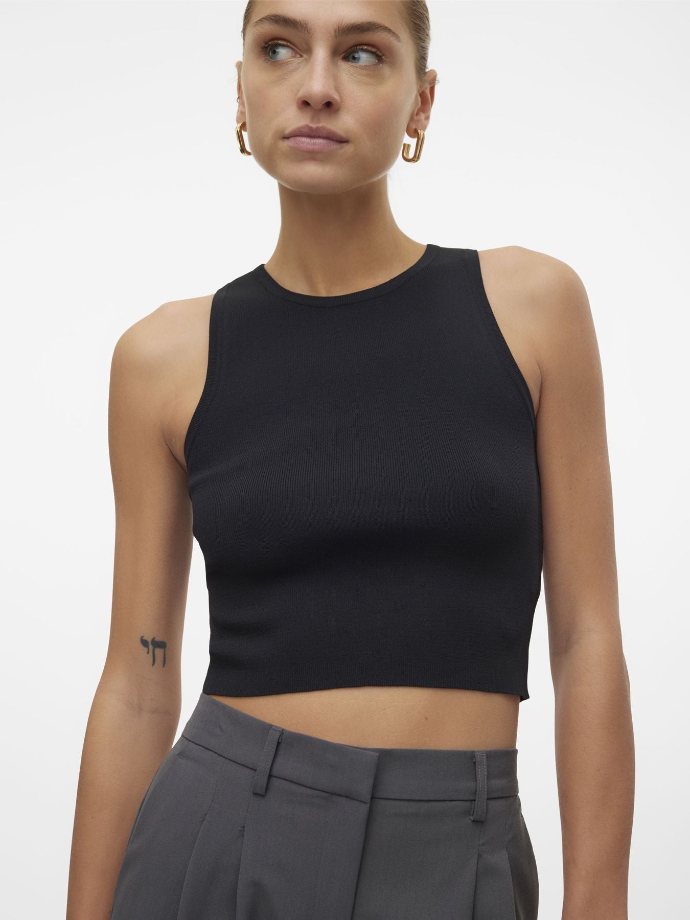 Crop Top Ginny - Vero Moda  10300339-nero  2000000110332