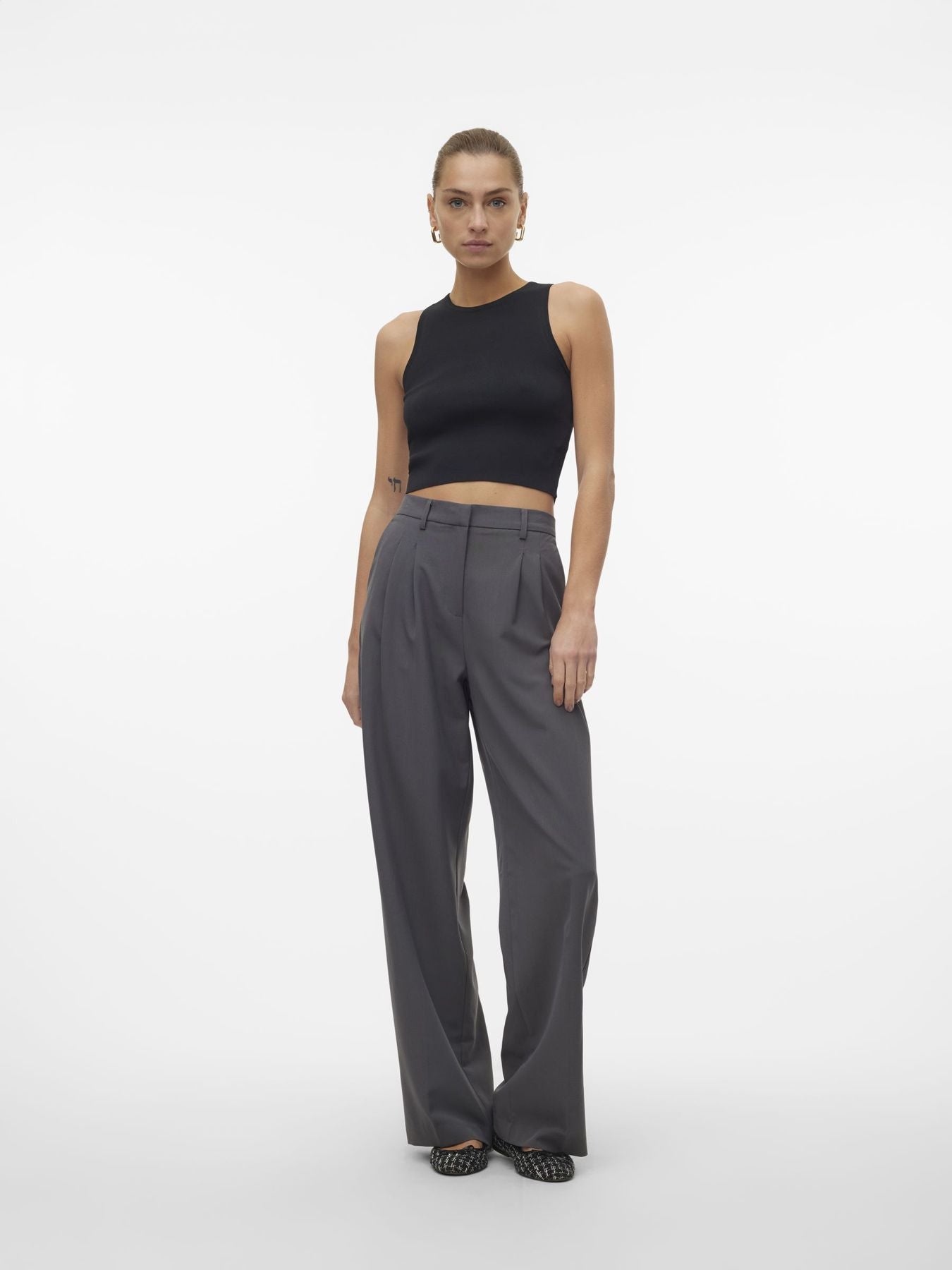 Crop Top Ginny - Vero Moda  10300339-nero  2000000110332